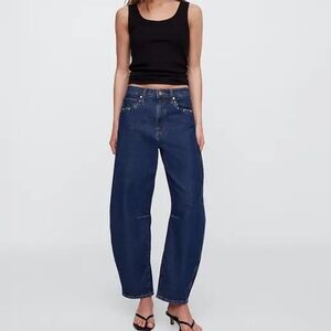 Gap Women's High Rise Studded Barrel Jeans Dark Wash 25 Short